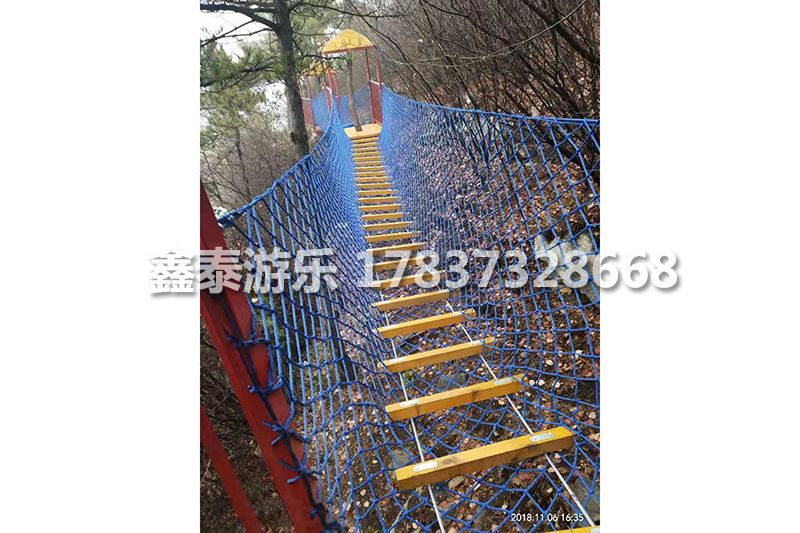 丛林穿越