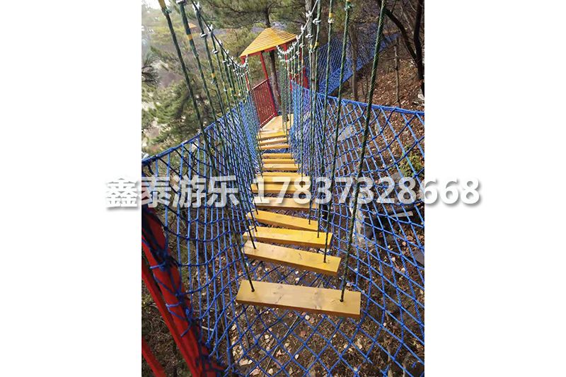 丛林穿越