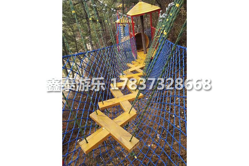 丛林穿越
